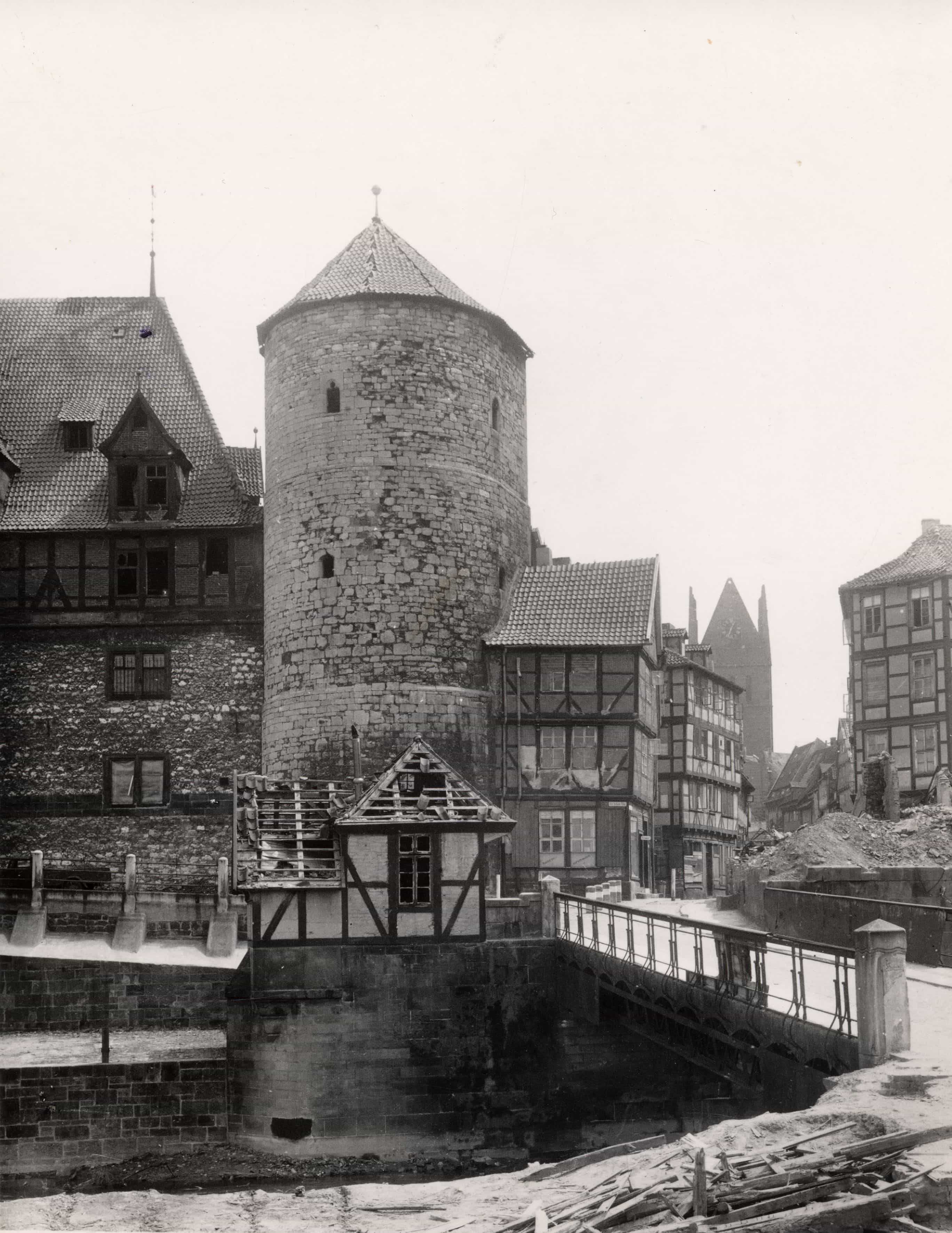 Später benutzte man den Turm dann als Lager für Brennmaterial.